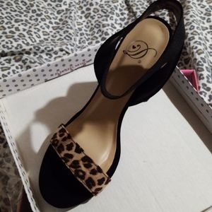 Shoes "My Delicious" Brand, Cheetah sandal heels, size 6 1/2, BRAND NEW IN BOX